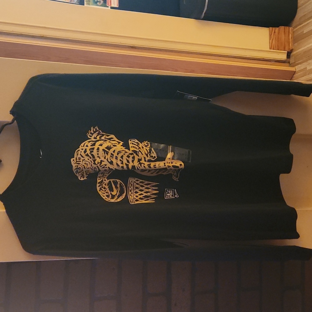 Mens long sleeve black T-shirt